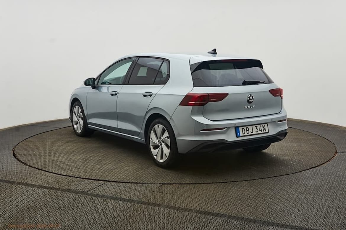 Volkswagen Golf 2025, kuva 2/5