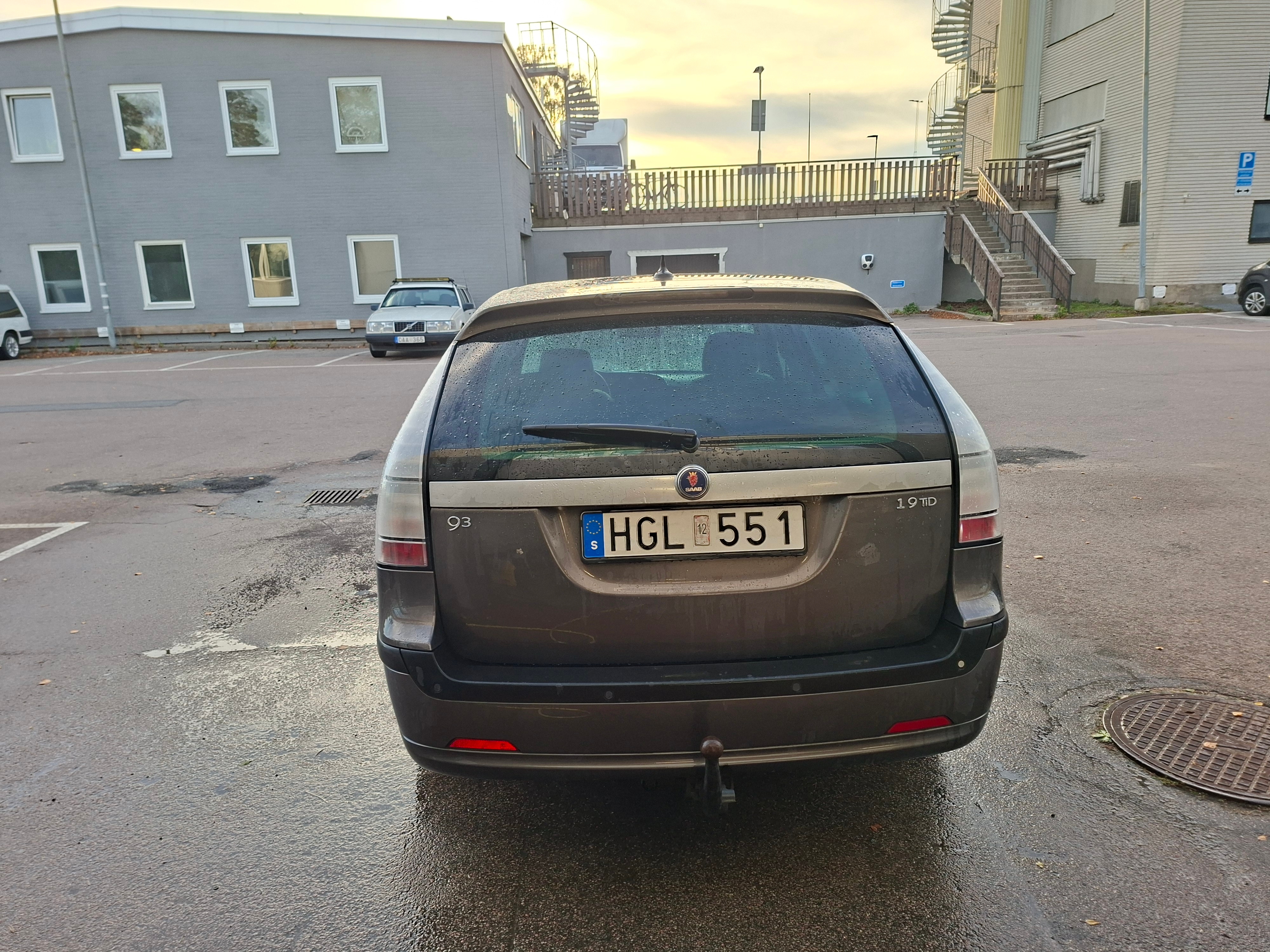 Saab 9-3 SportCombi 1.9 TiD Automatisk 2007, kuva 3/5