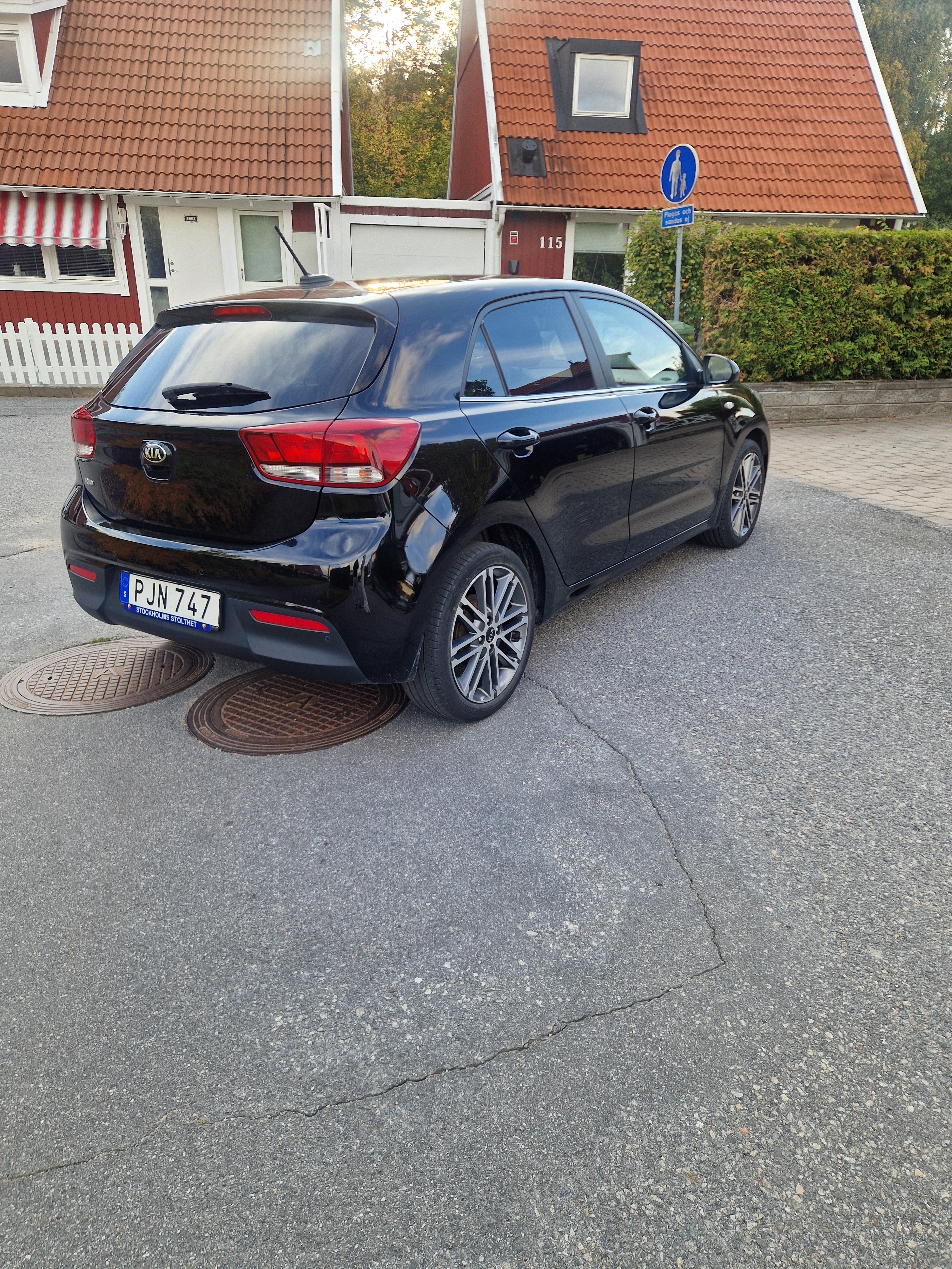 Kia Rio 1.2 CVVT Manuell 2017, photo 3/3