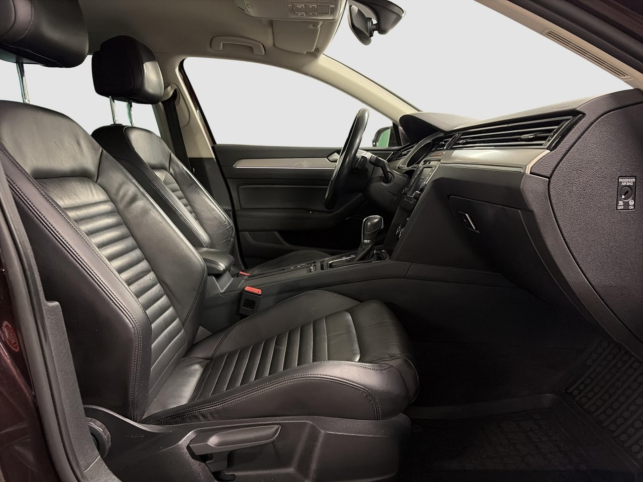 Volkswagen Passat 2015, bild 3/10