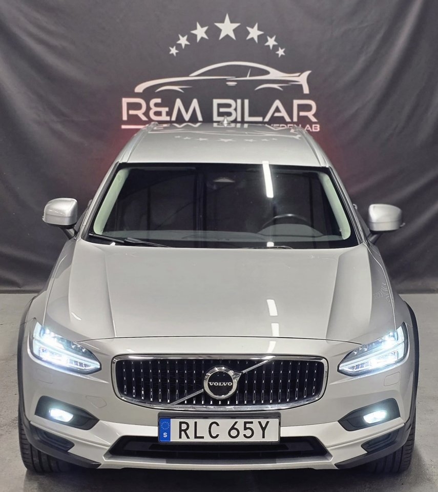 Volvo V90 Cross Country 2022, bild 2/10