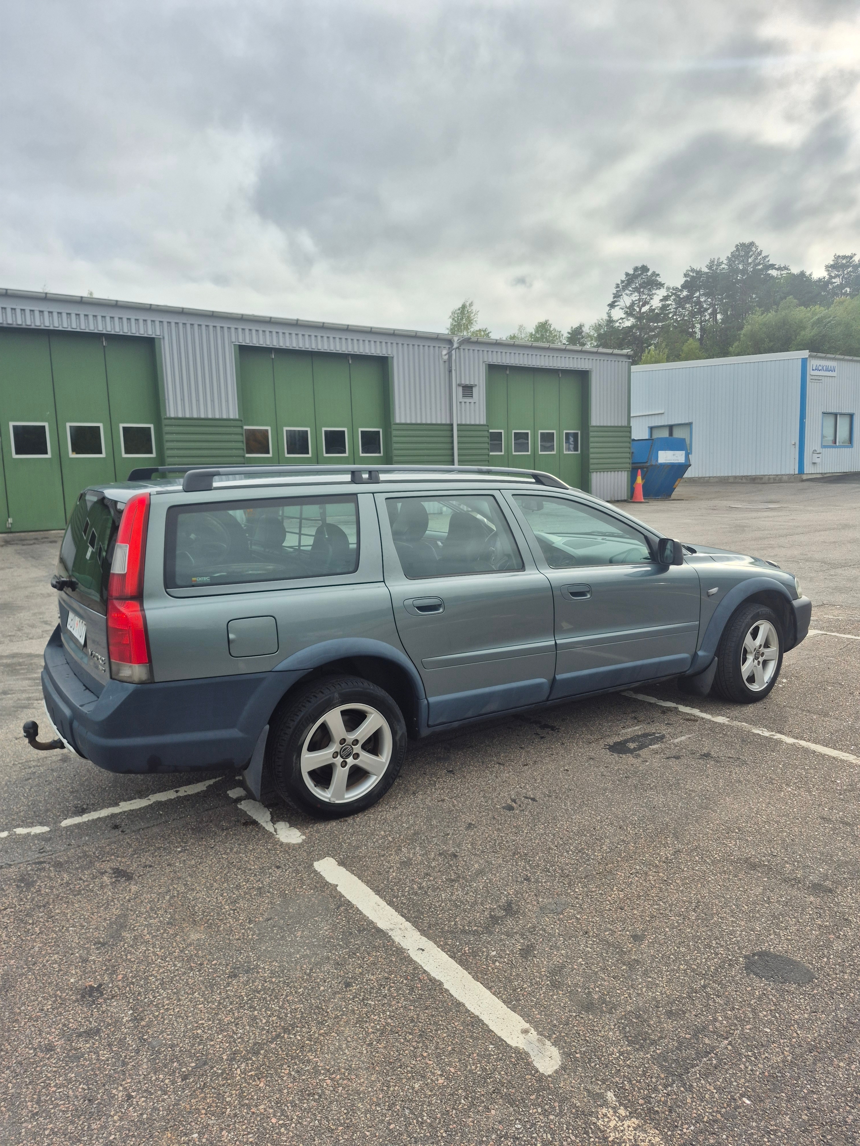 Volvo XC70 V 2.4T AWD Automatisk 2001, bild 5/8
