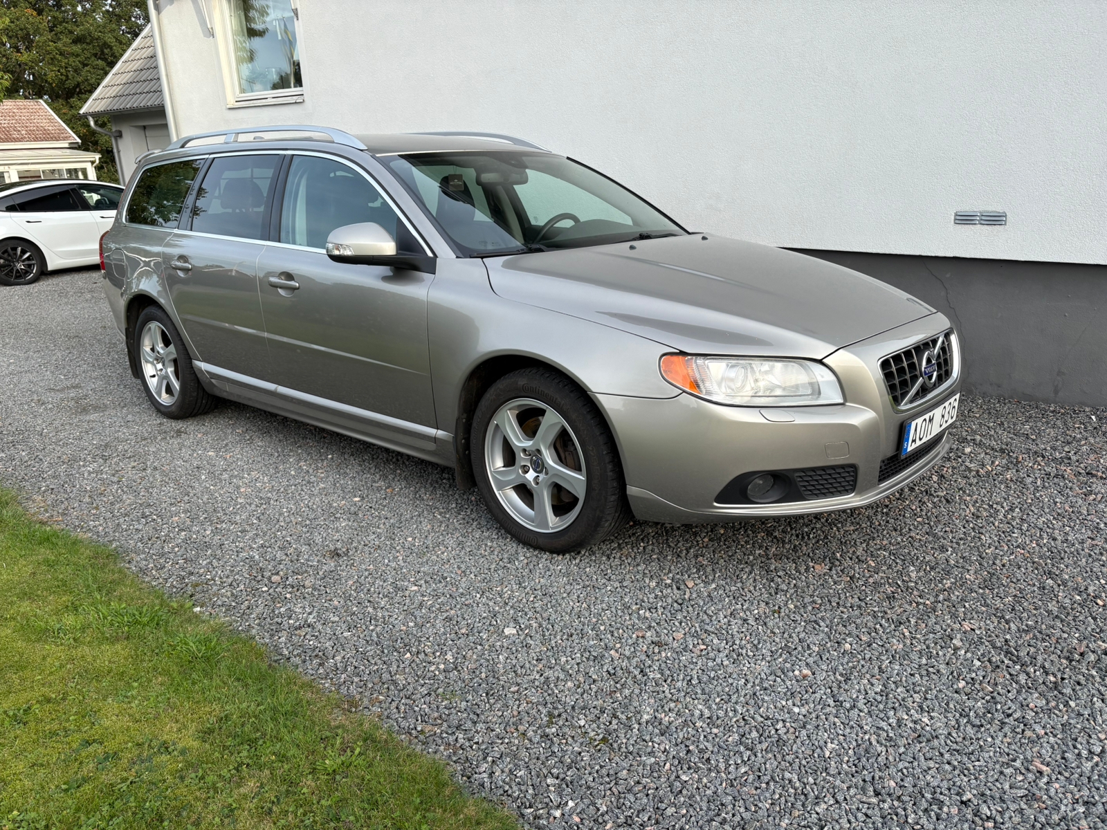 Volvo V70 D5 Manuell 2011, bild 2/10