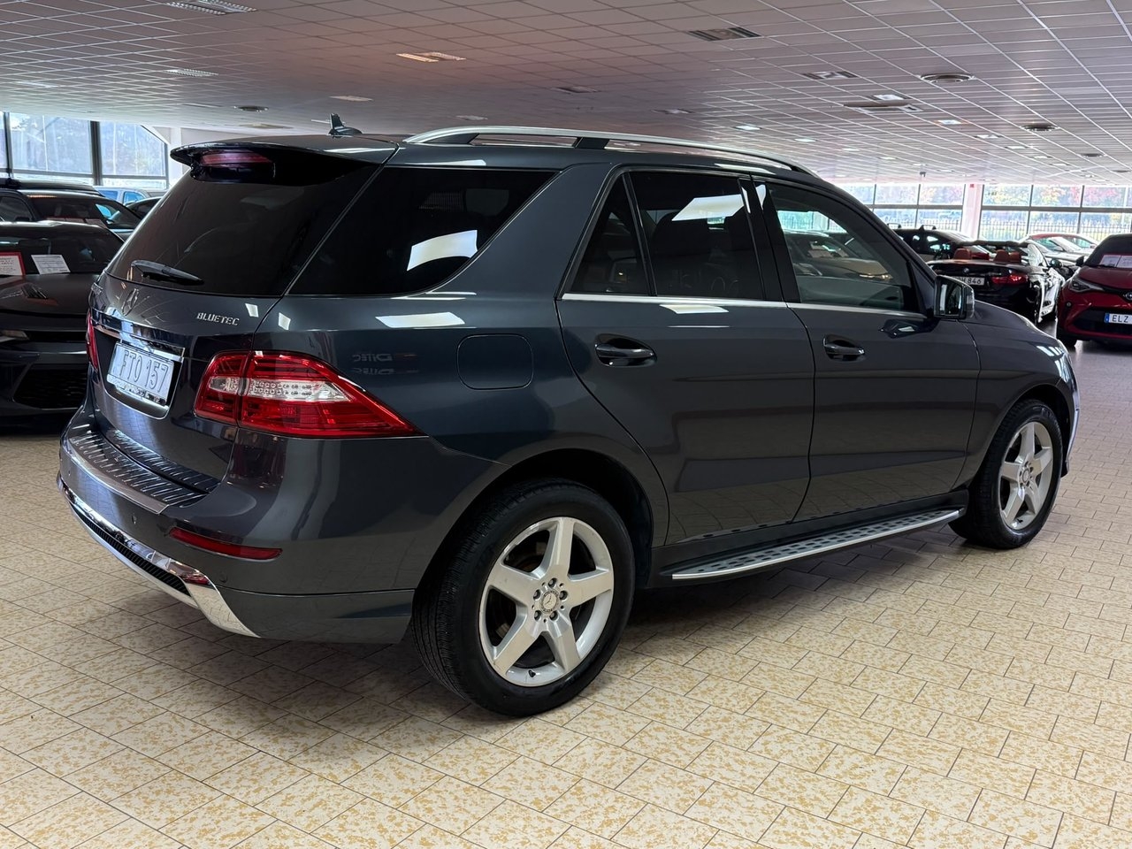 Mercedes-Benz ML 2015, bild 7/10