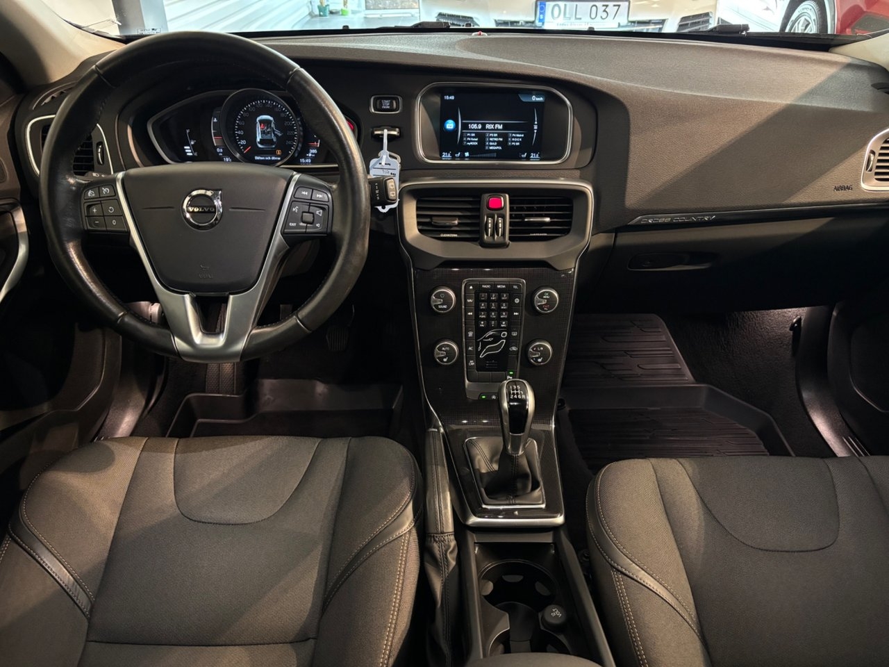 Volvo V40 Cross Country 2017, bild 6/10