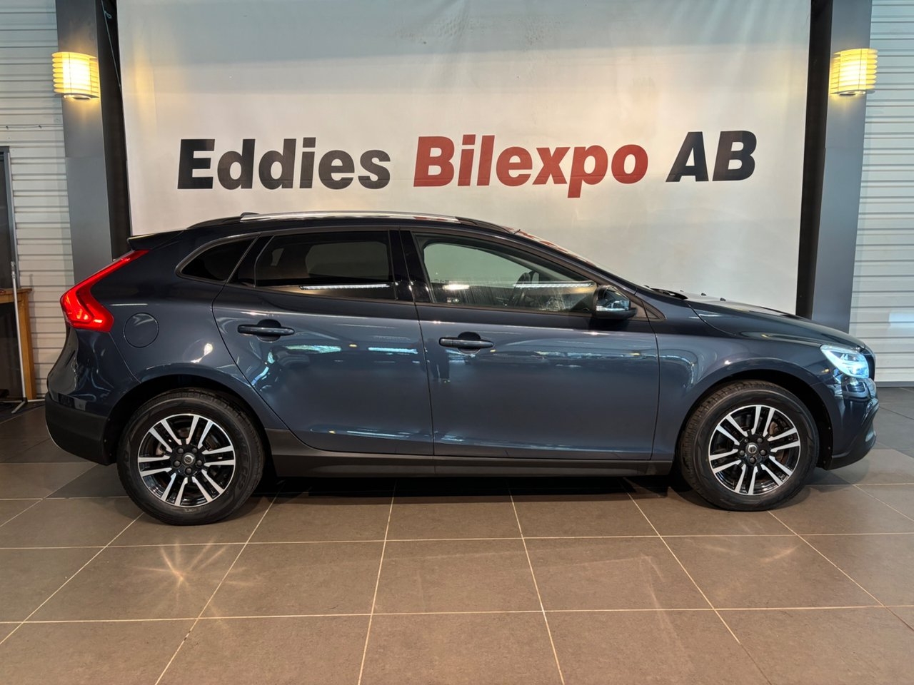 Volvo V40 Cross Country 2017, bild 3/10