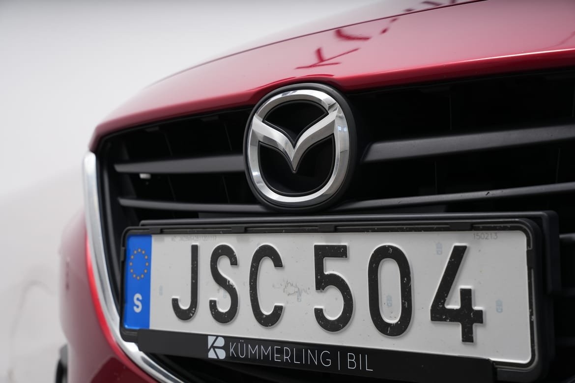 Mazda 3 Sport 2.2 Skyactive-D 150hk 2015, kuva 3/10