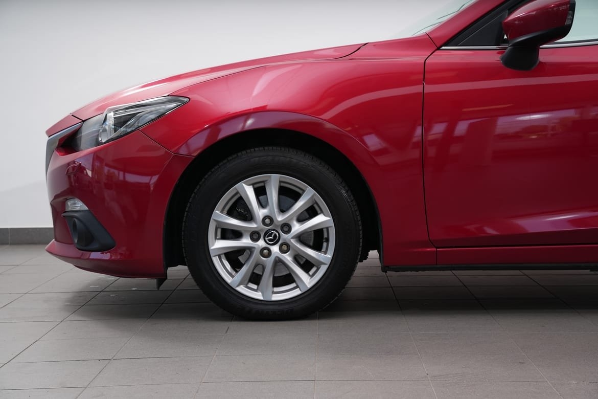 Mazda 3 Sport 2.2 Skyactive-D 150hk 2015, kuva 4/10