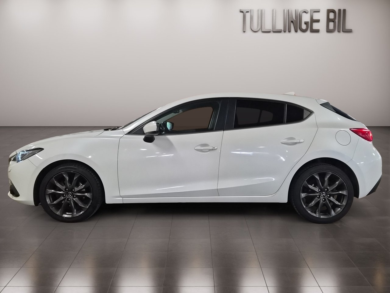Mazda 3 2016, bild 2/10