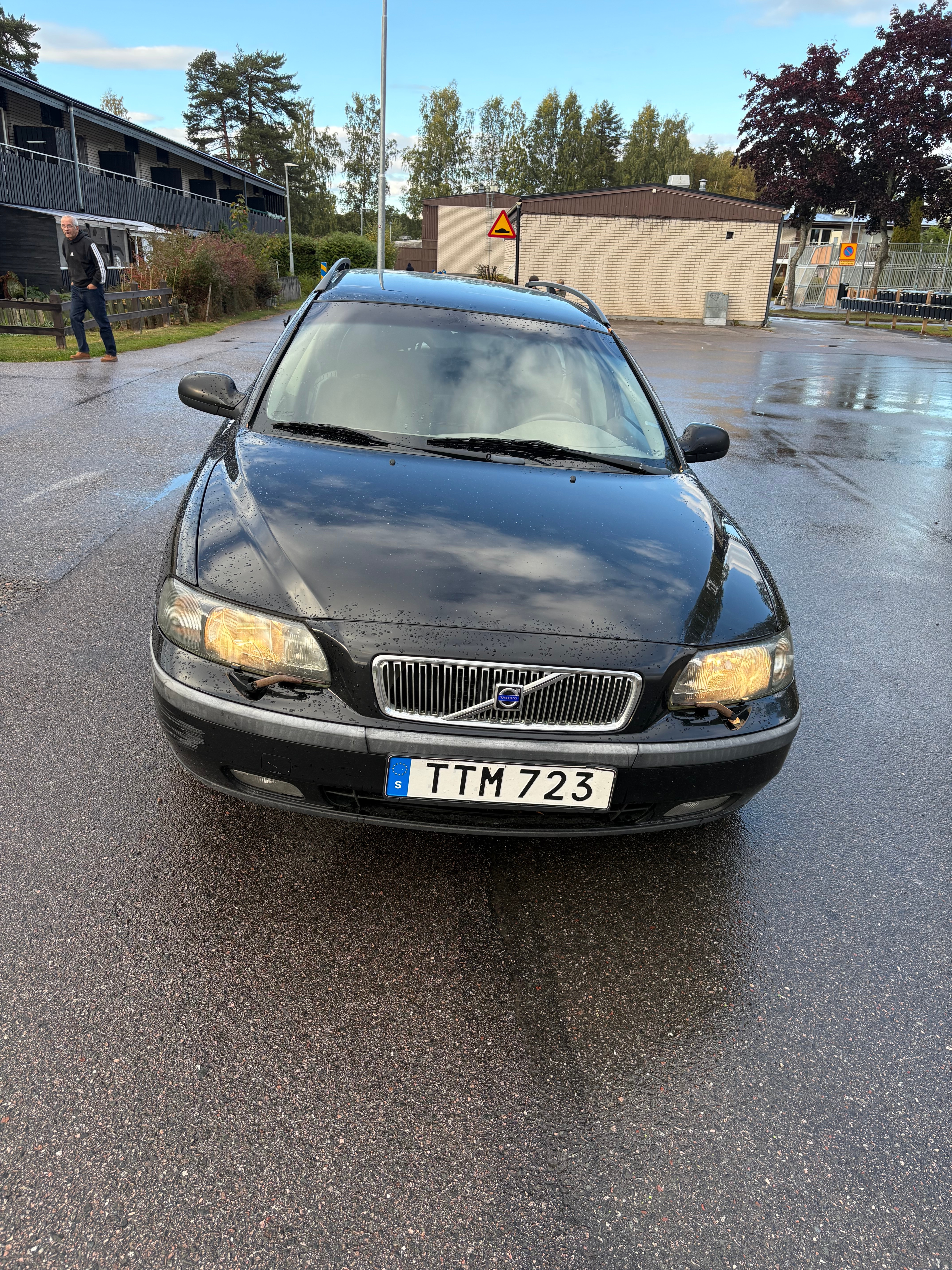 Volvo V70 2.4 Manuell 2003, bild 6/6