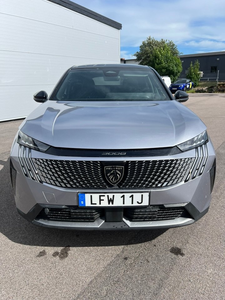 Peugeot 3008 HYBRID 136 e-DSC Euro 6 2024, bild 2/10