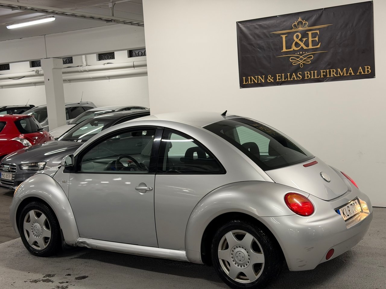 Volkswagen New Beetle 1999, bild 3/9