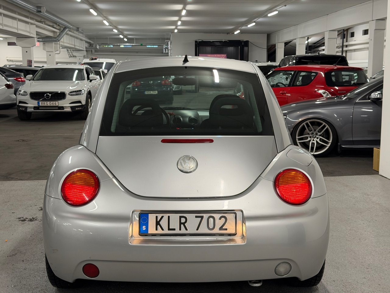 Volkswagen New Beetle 1999, bild 4/9