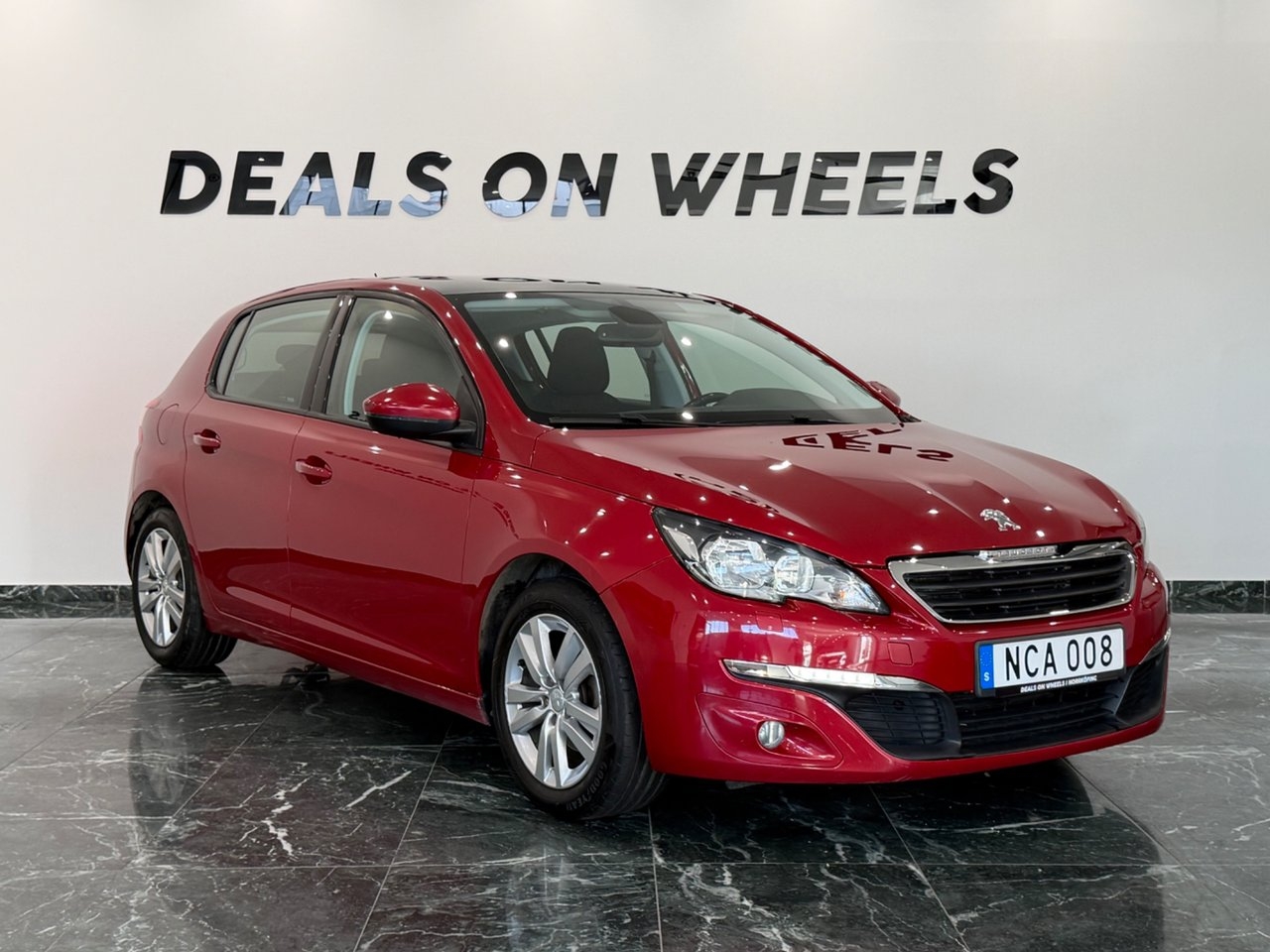 Peugeot 308 1.6 THP Active Euro 5 2013, bild 2/10