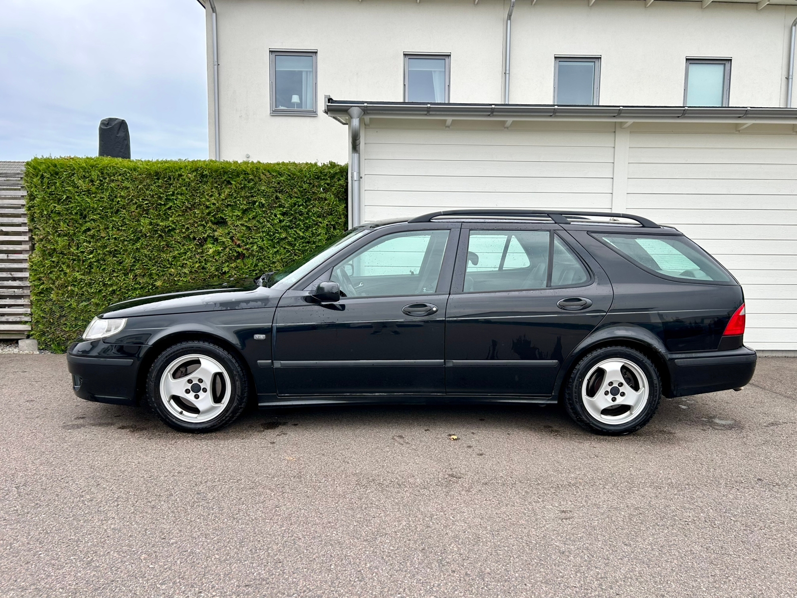 Saab 9-5 SportCombi 2.3t Automatisk 2005, kuva 2/7