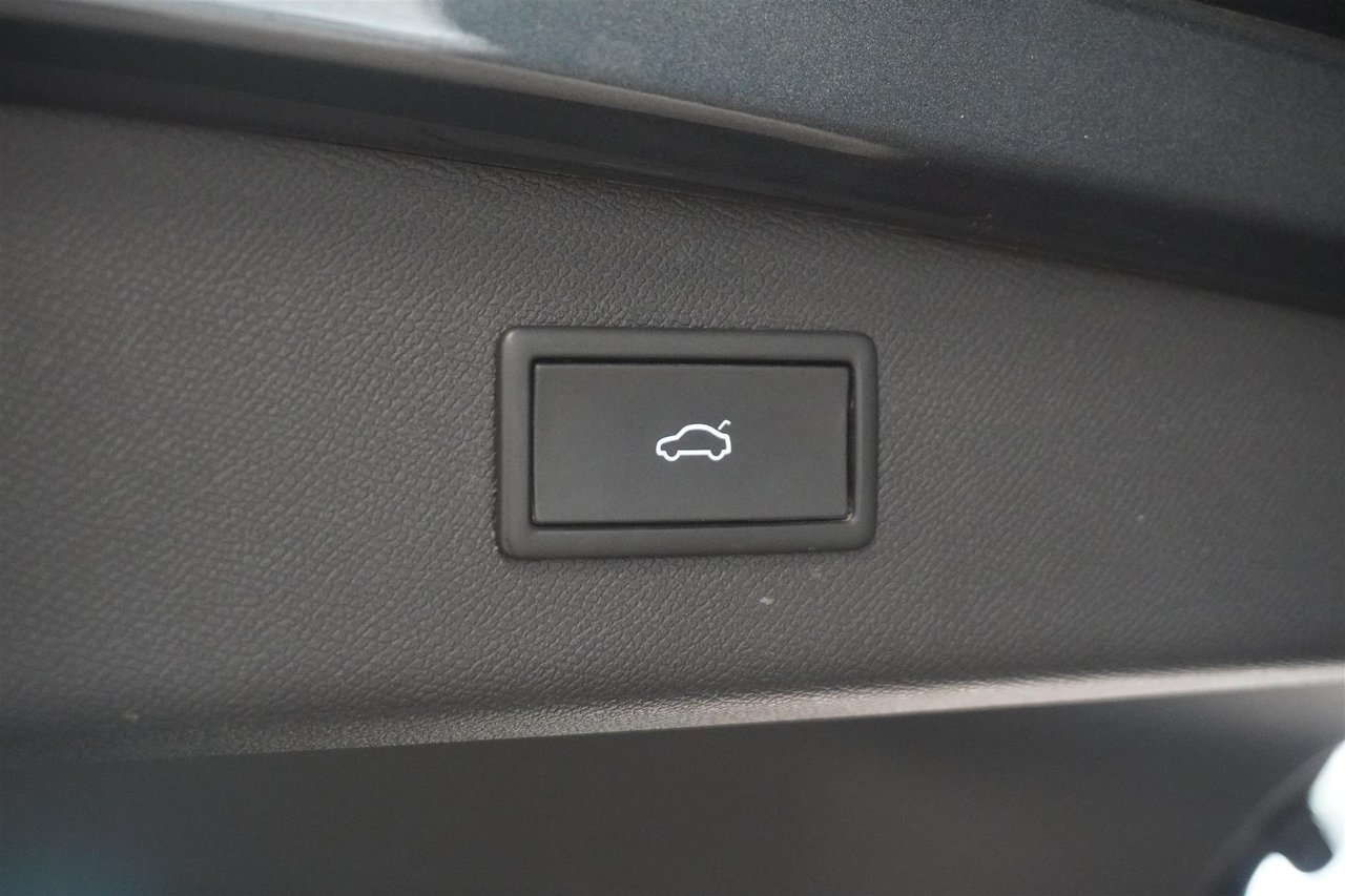Seat Leon 2021, kuva 6/10