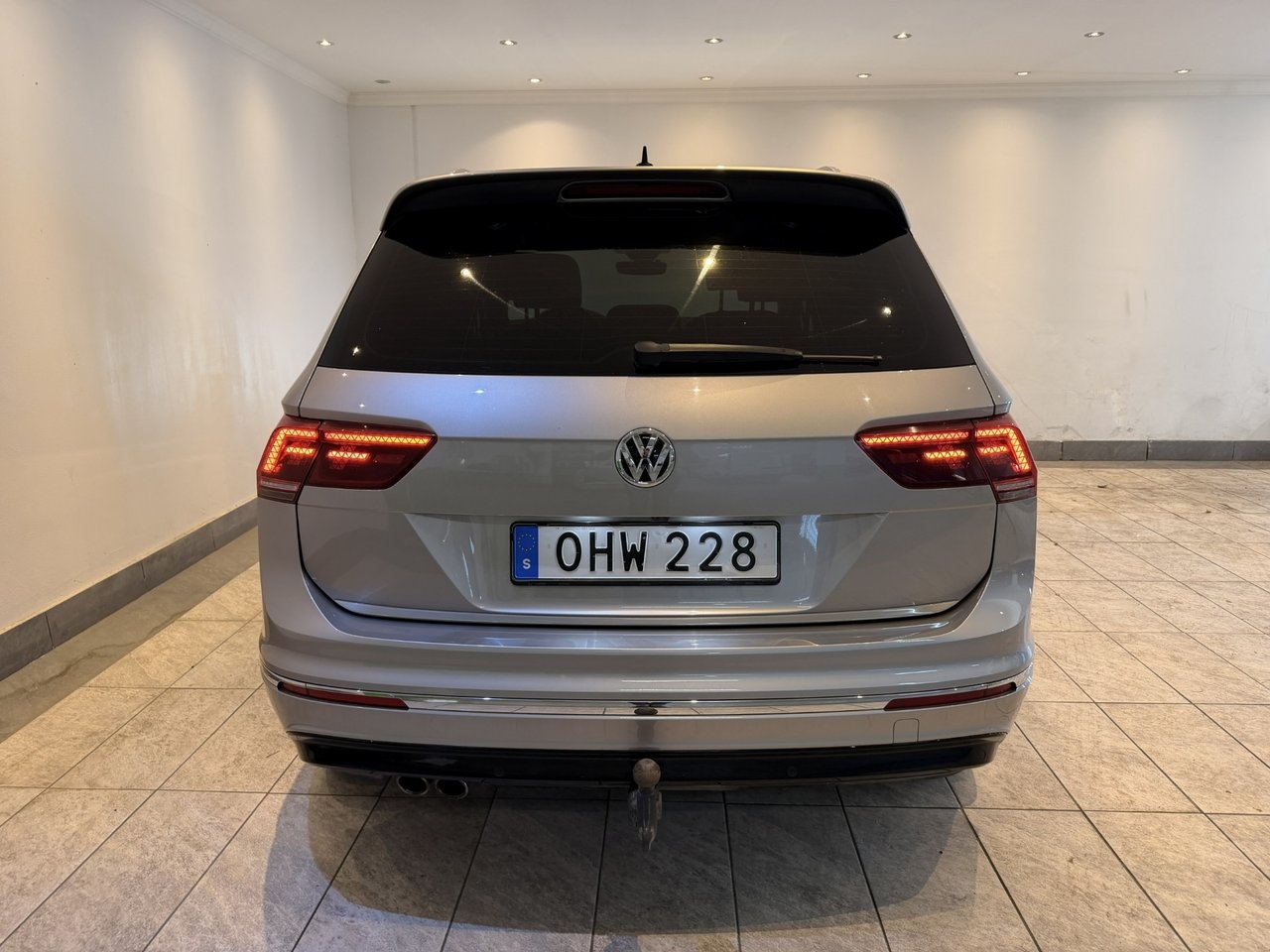 Volkswagen Tiguan 2017, bild 2/10