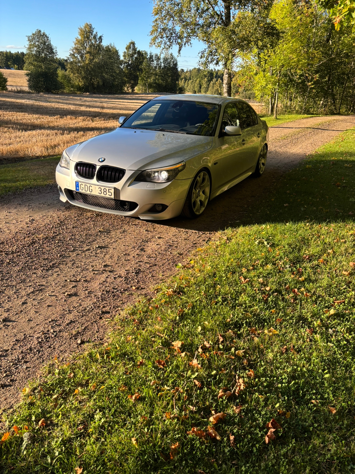 BMW 530 i Sedan Manuell 2007, bild 2/5