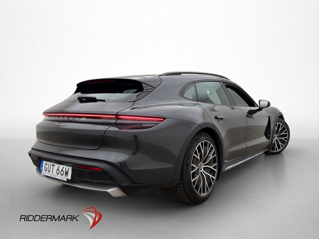Porsche Taycan 2022, photo 5/10