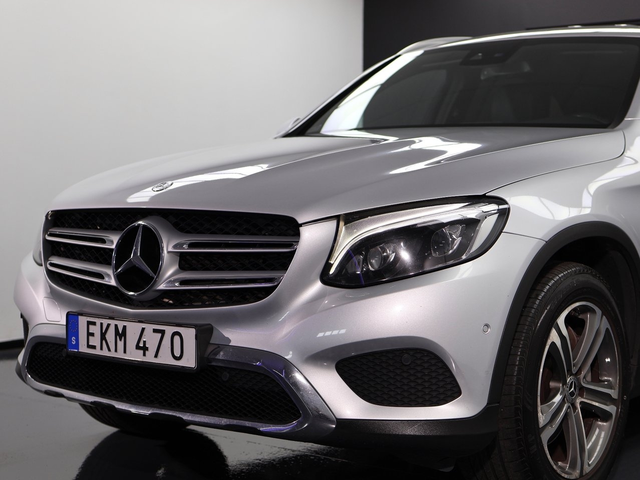 Mercedes-Benz GLC 2017, bild 2/10