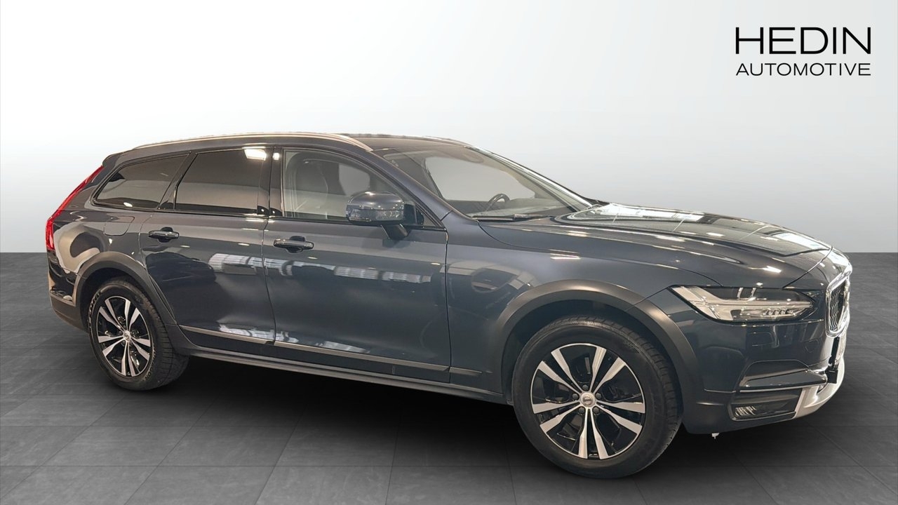 Volvo V90 Cross Country 2020, kuva 2/9