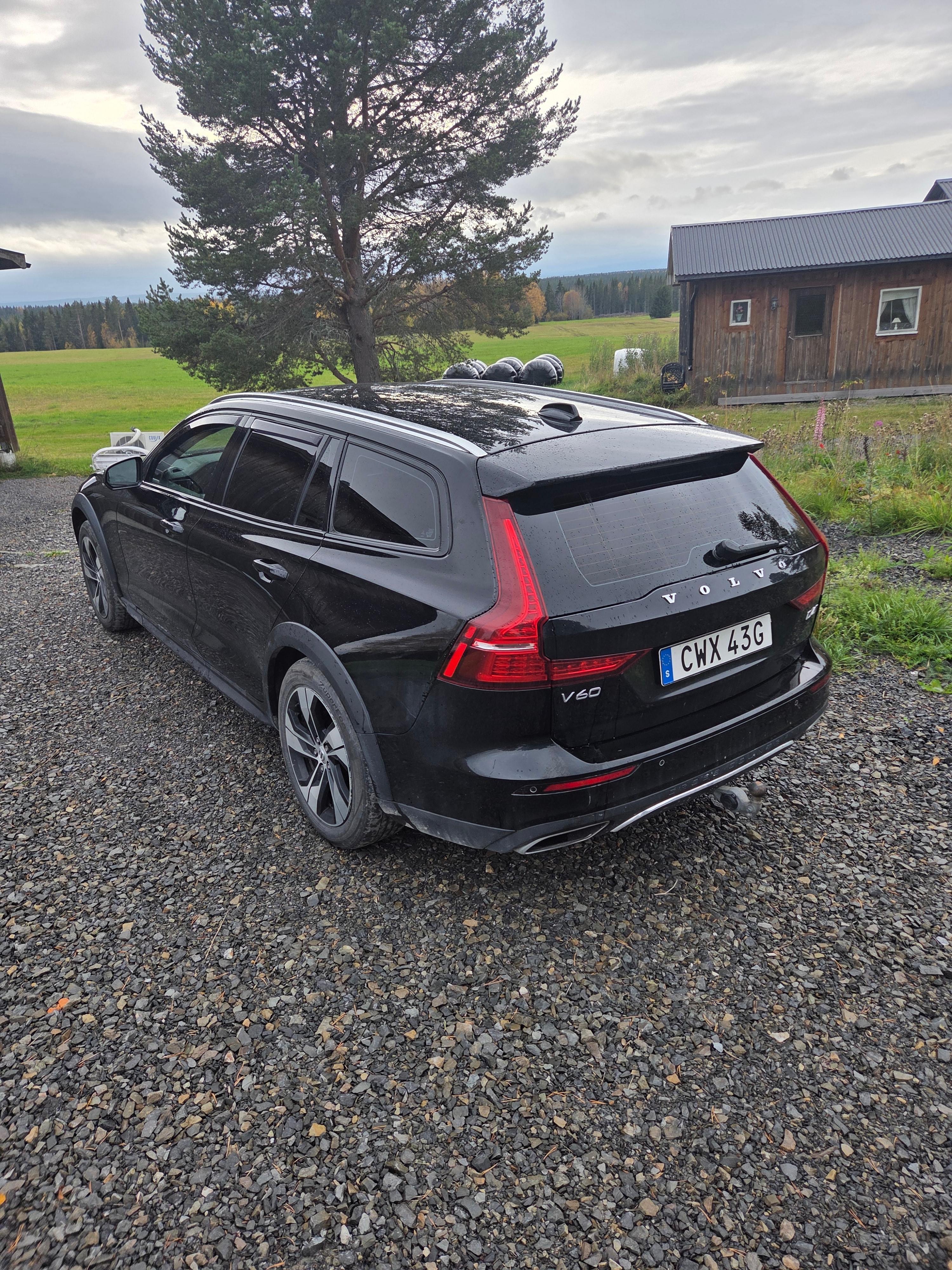 Volvo V60 Cross Country 2020, kuva 5/9
