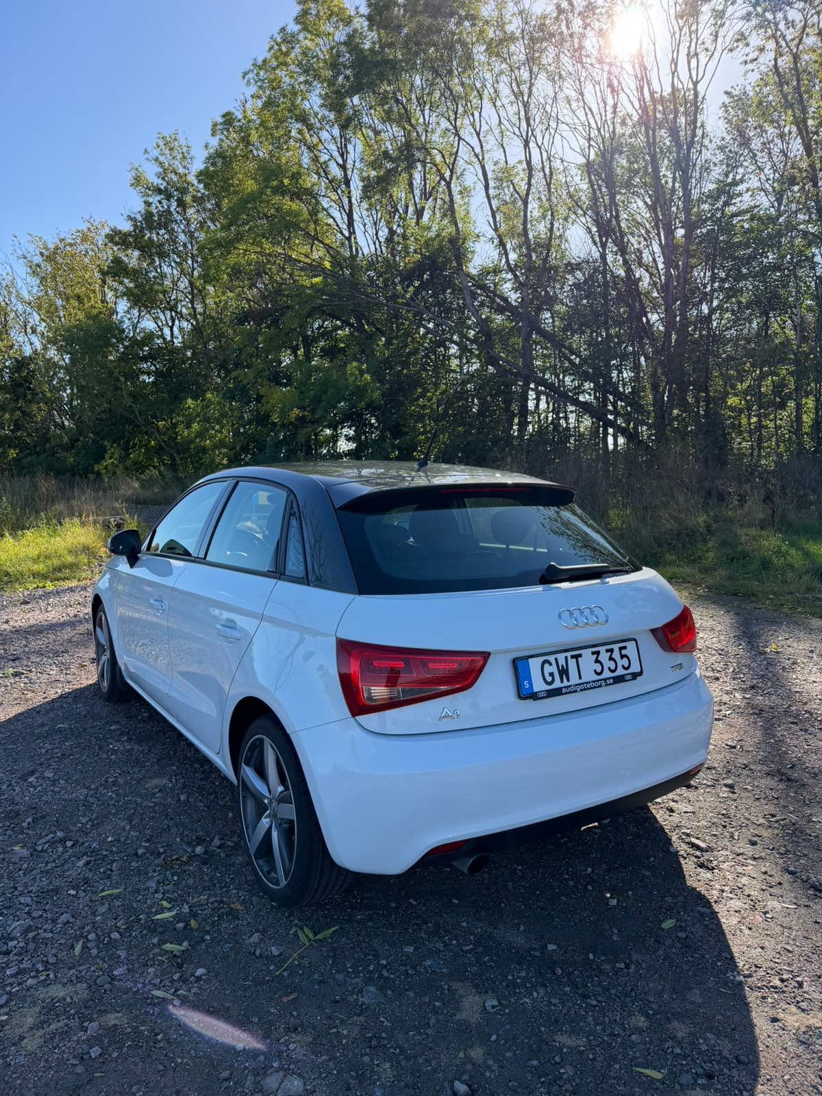 Audi A1 Sportback 1.2 TFSI Manuell 2013, bild 2/8