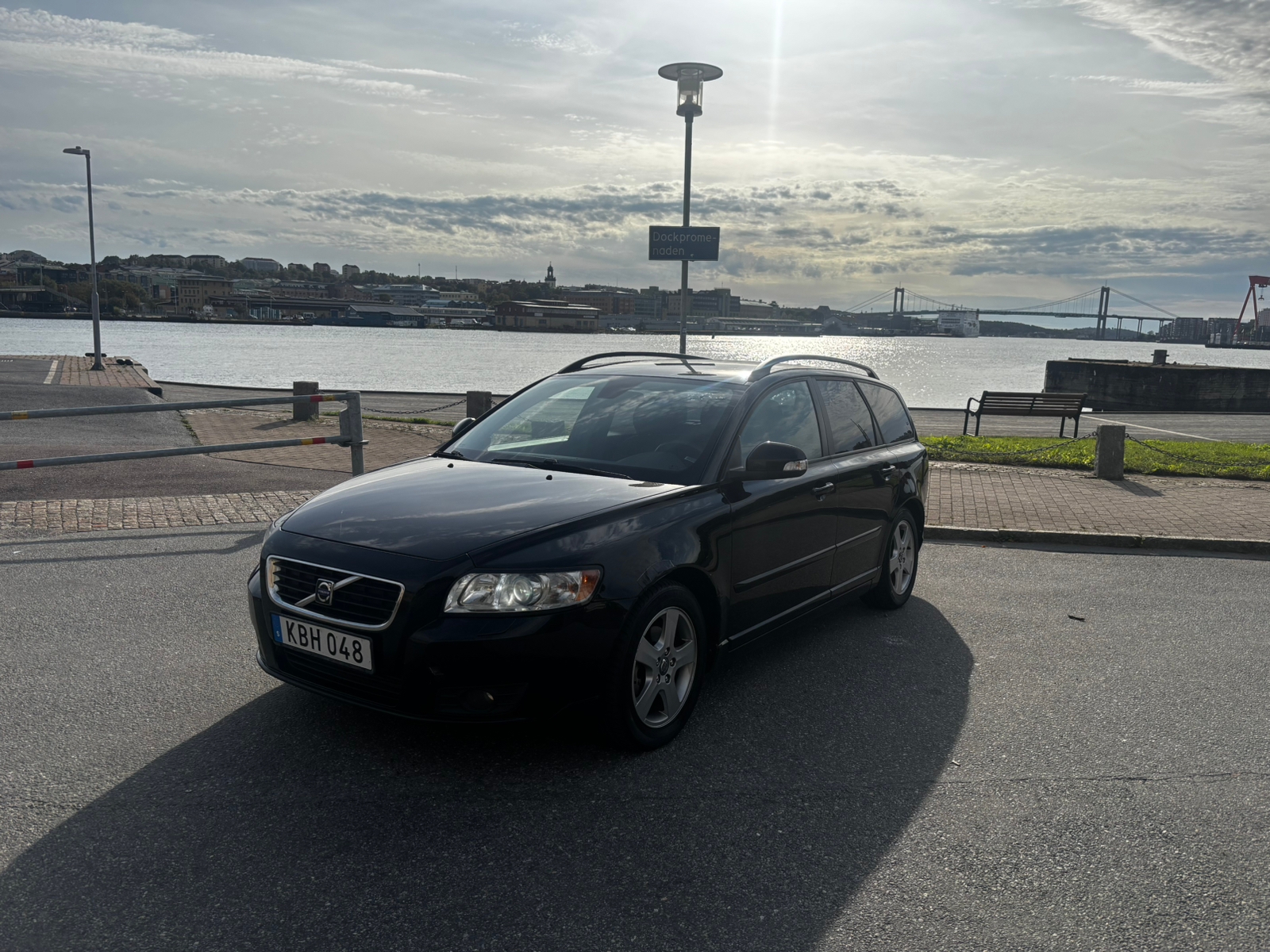 Volvo V50 1.6 D DRIVe Manuell 2010, bild 2/10