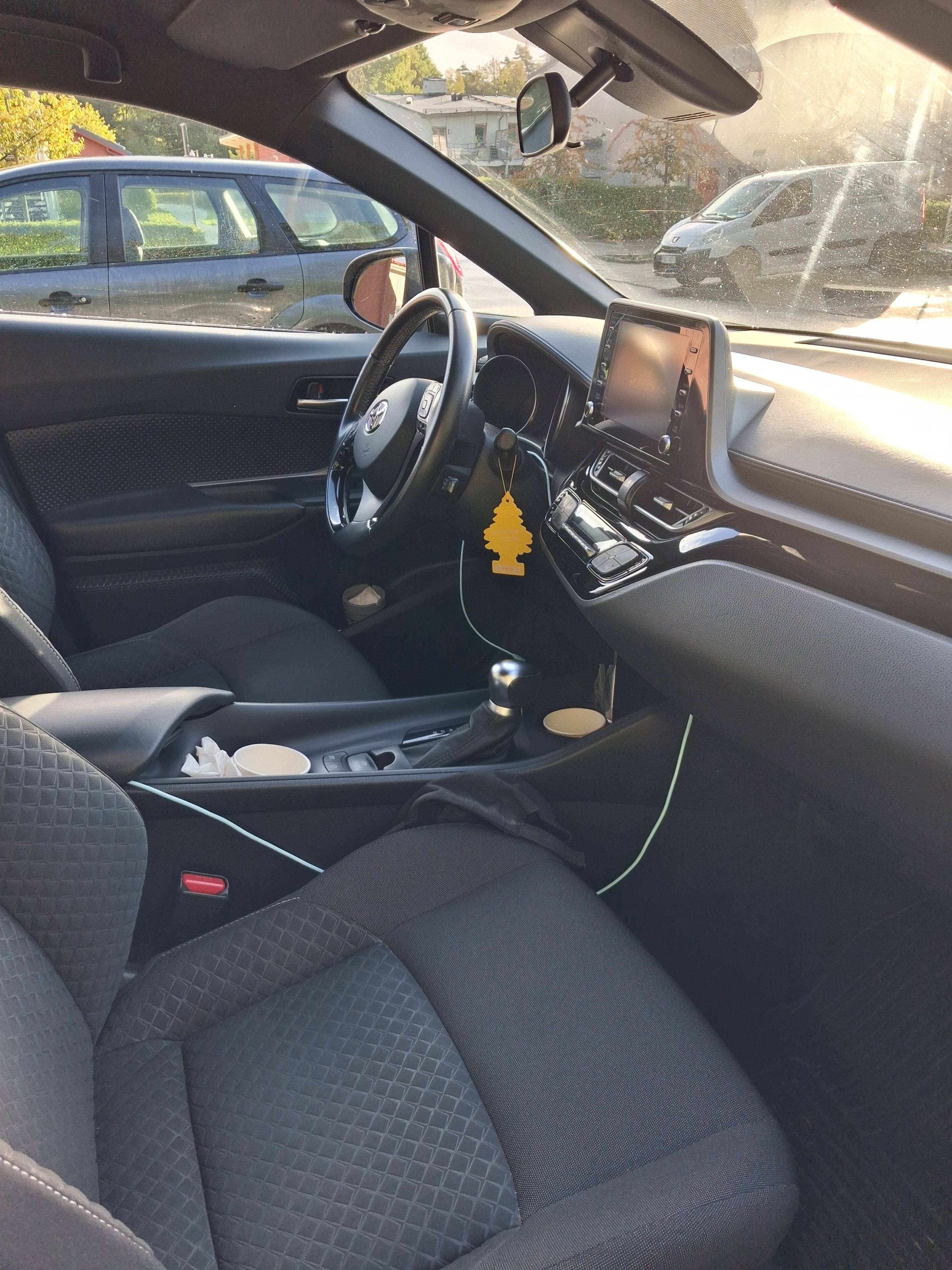 Toyota C-HR Hybrid CVT 2020, bild 5/7