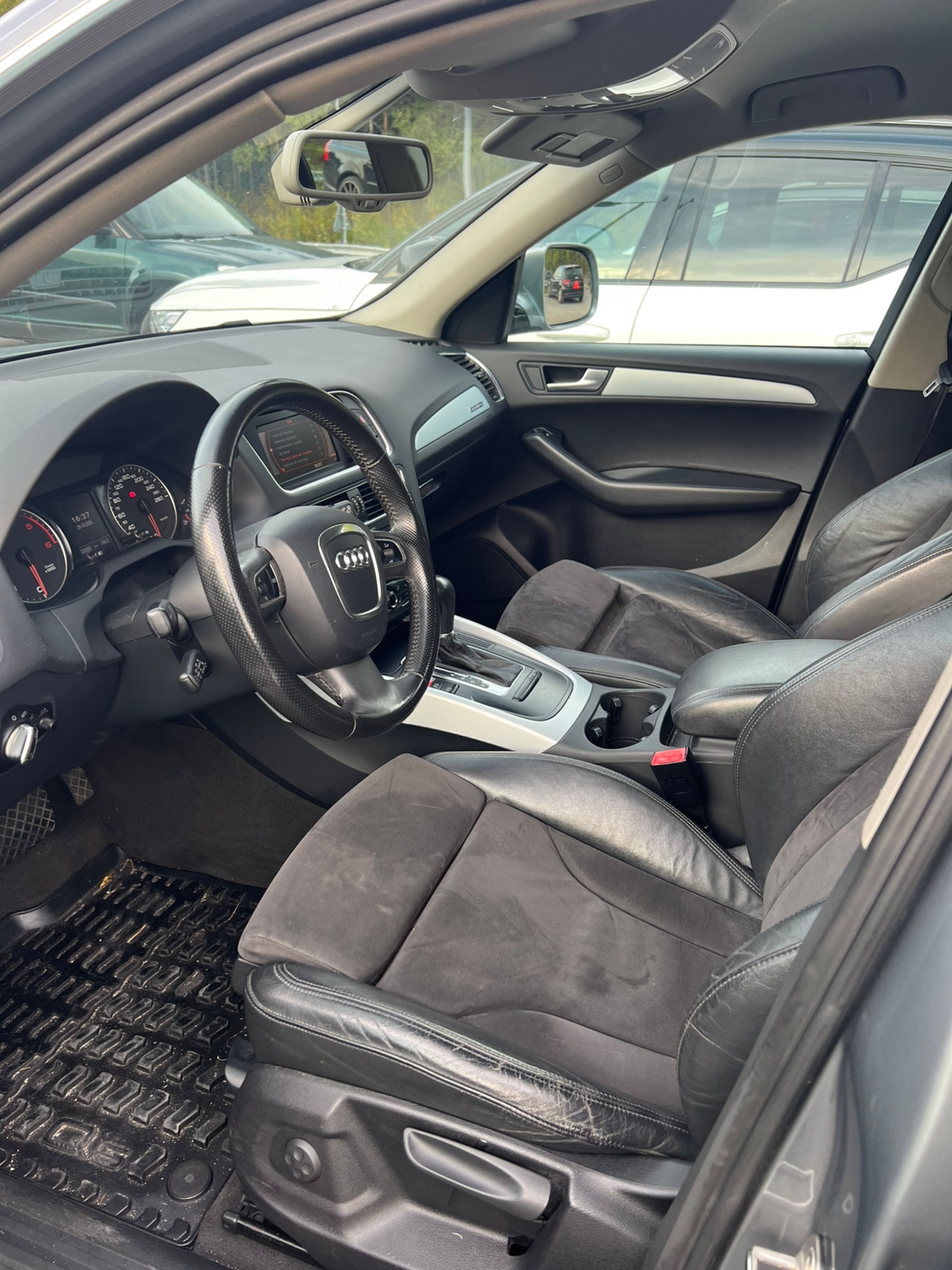 Audi Q5 2.0 TDI DPF quattro S Tronic 2010, kuva 4/9