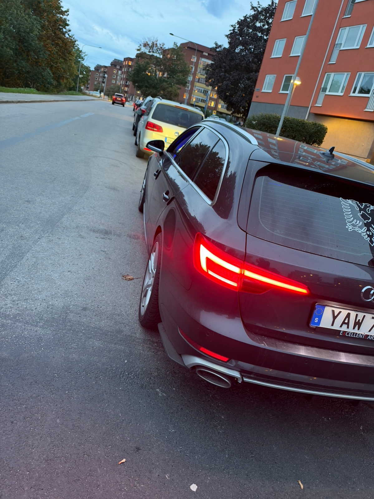 Audi A4 Avant 2.0 TDI S Tronic 2016, bild 5/7