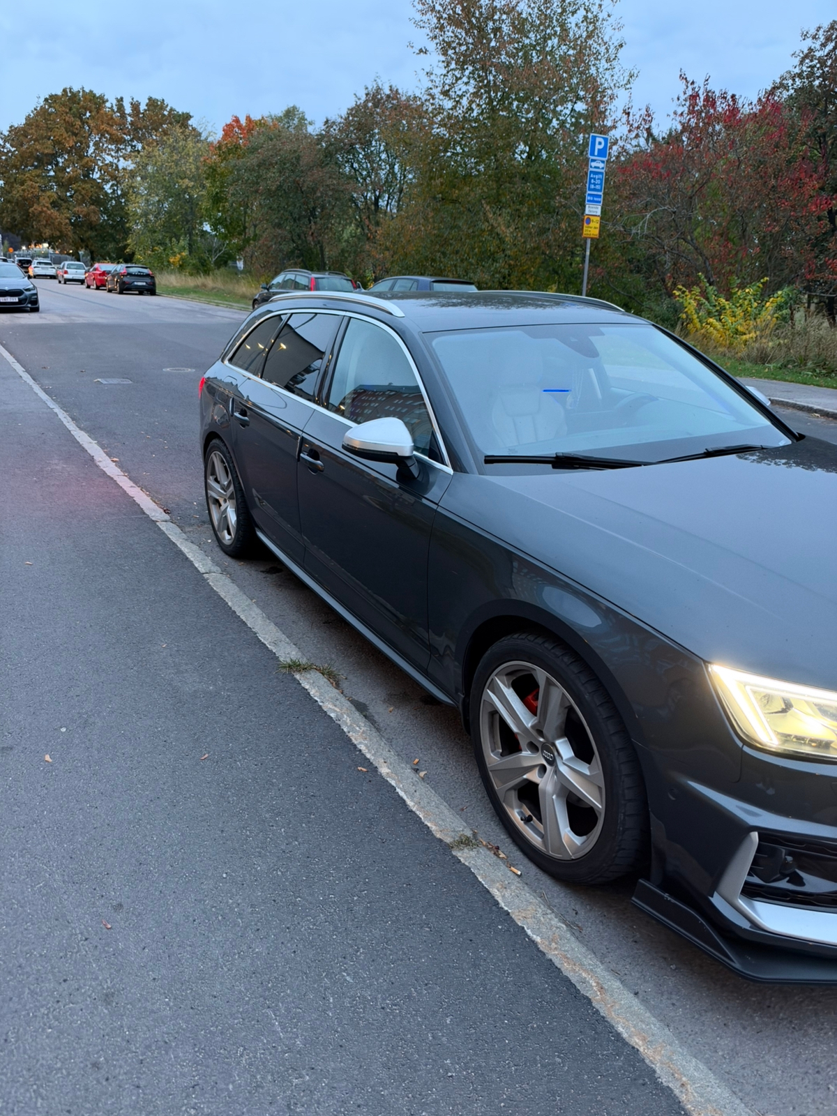Audi A4 Avant 2.0 TDI S Tronic 2016, bild 4/7