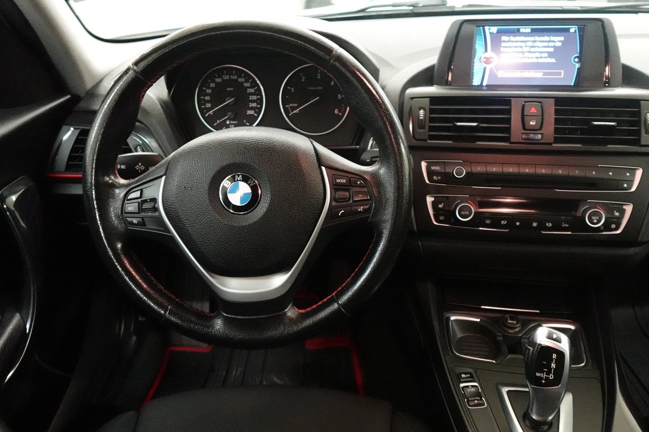 BMW 118 2012, bild 7/10