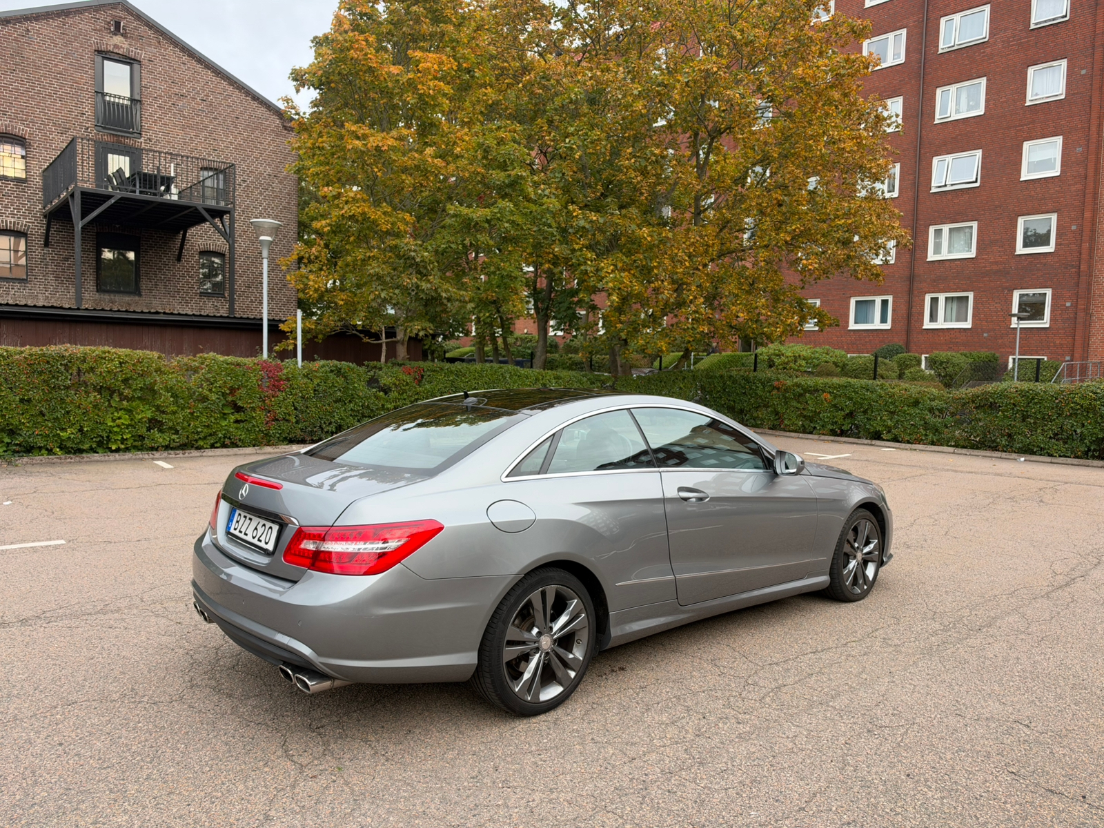 Mercedes-Benz E 2010, photo 2/10