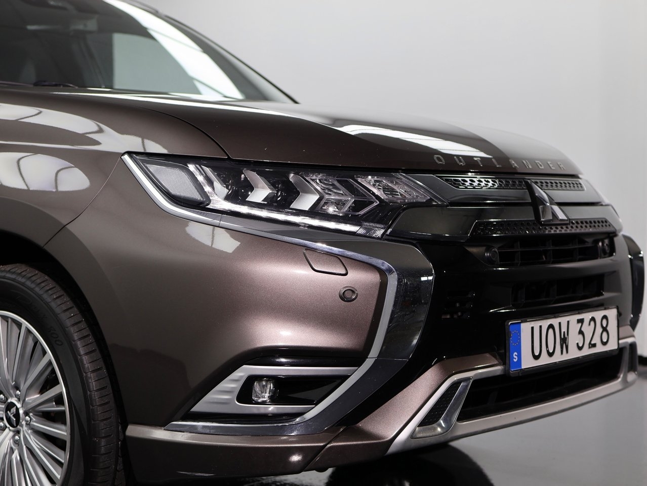 Mitsubishi Outlander 2019, bild 3/10