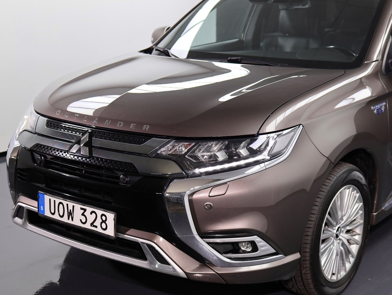 Mitsubishi Outlander 2019, bild 2/10