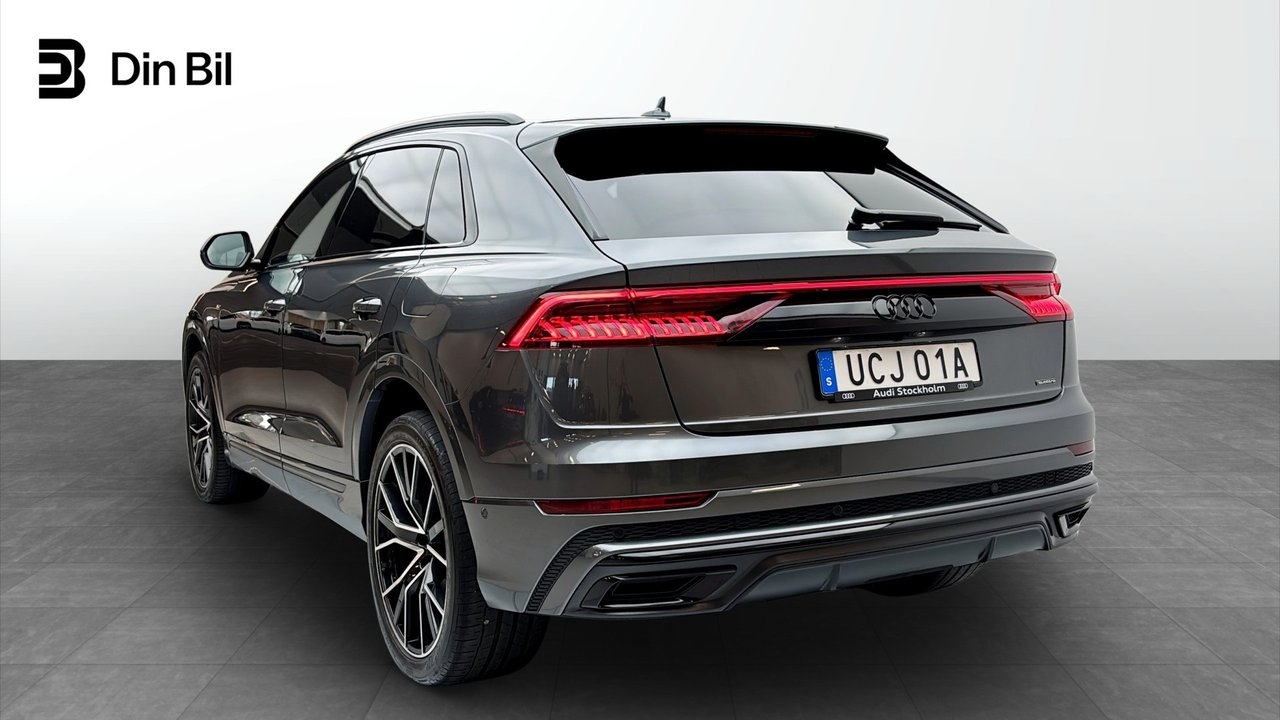 Audi Q8 TFSI e 60 462HK S-Line 2023, photo 3/19
