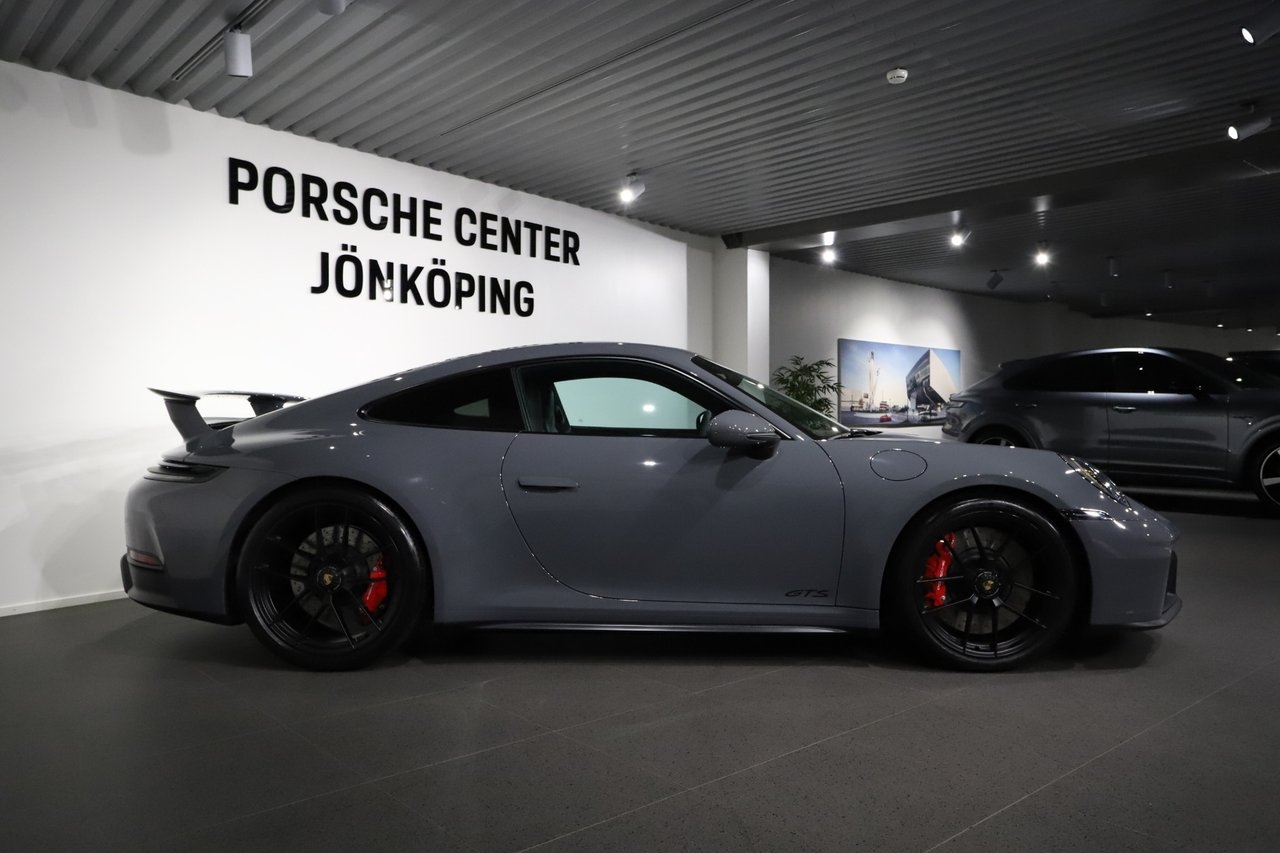Porsche 911 Carrera GTS 541 hk 2025, photo 6/10