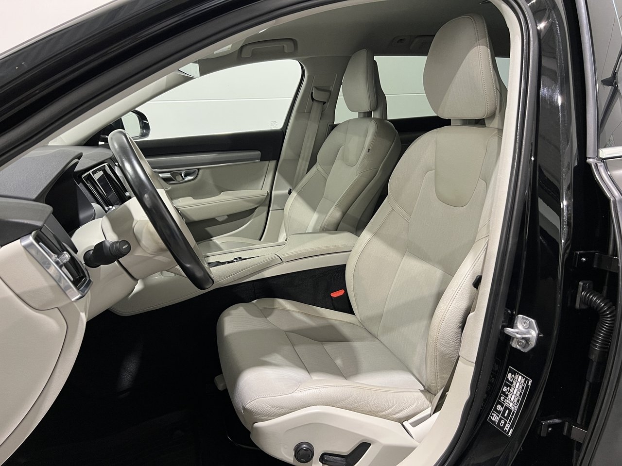 Volvo V90 2017, photo 7/10