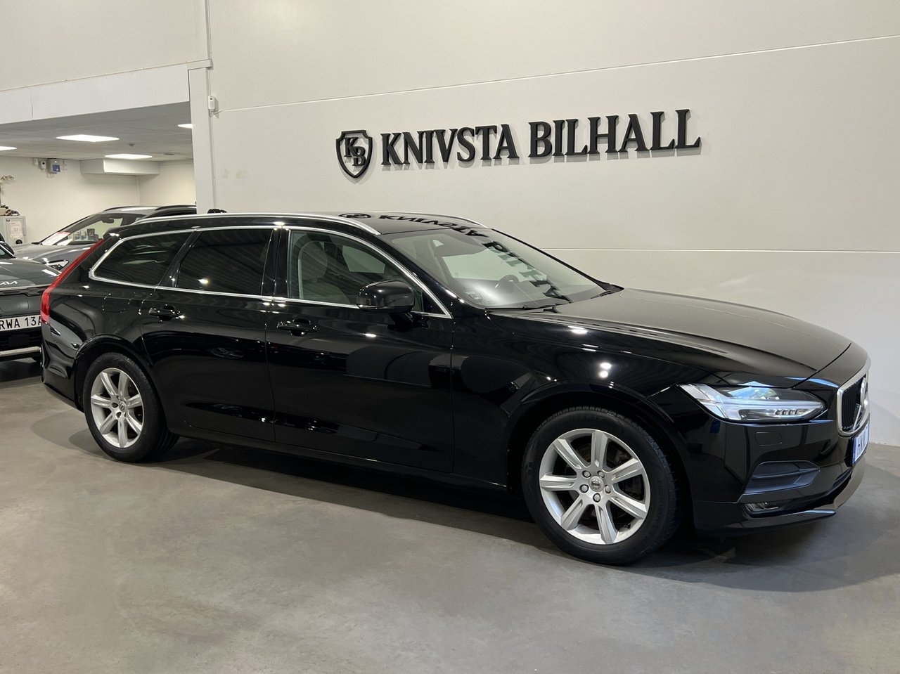 Volvo V90 2017, photo 3/10