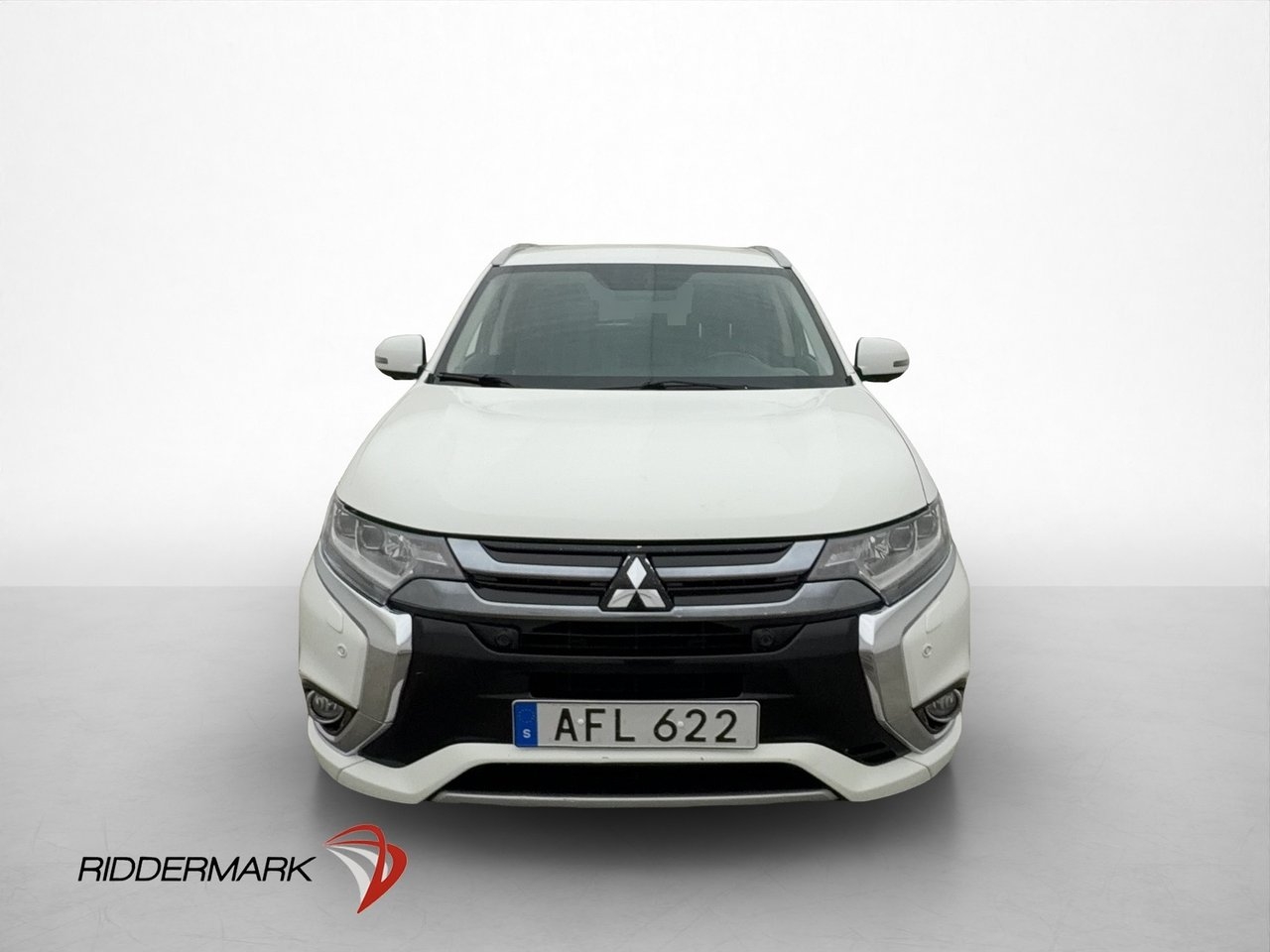 Mitsubishi Outlander 2016, bild 2/10