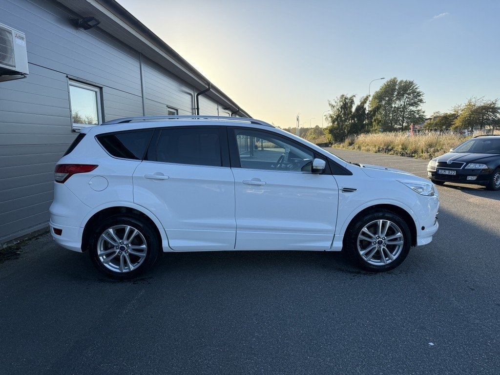 Ford Kuga 2016, bild 4/10