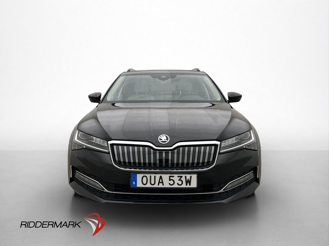 Skoda Superb 2021, bild 2/36
