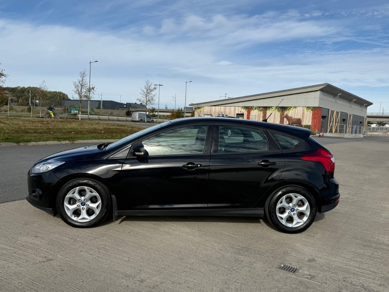 Ford Focus 2011, bild 4/10