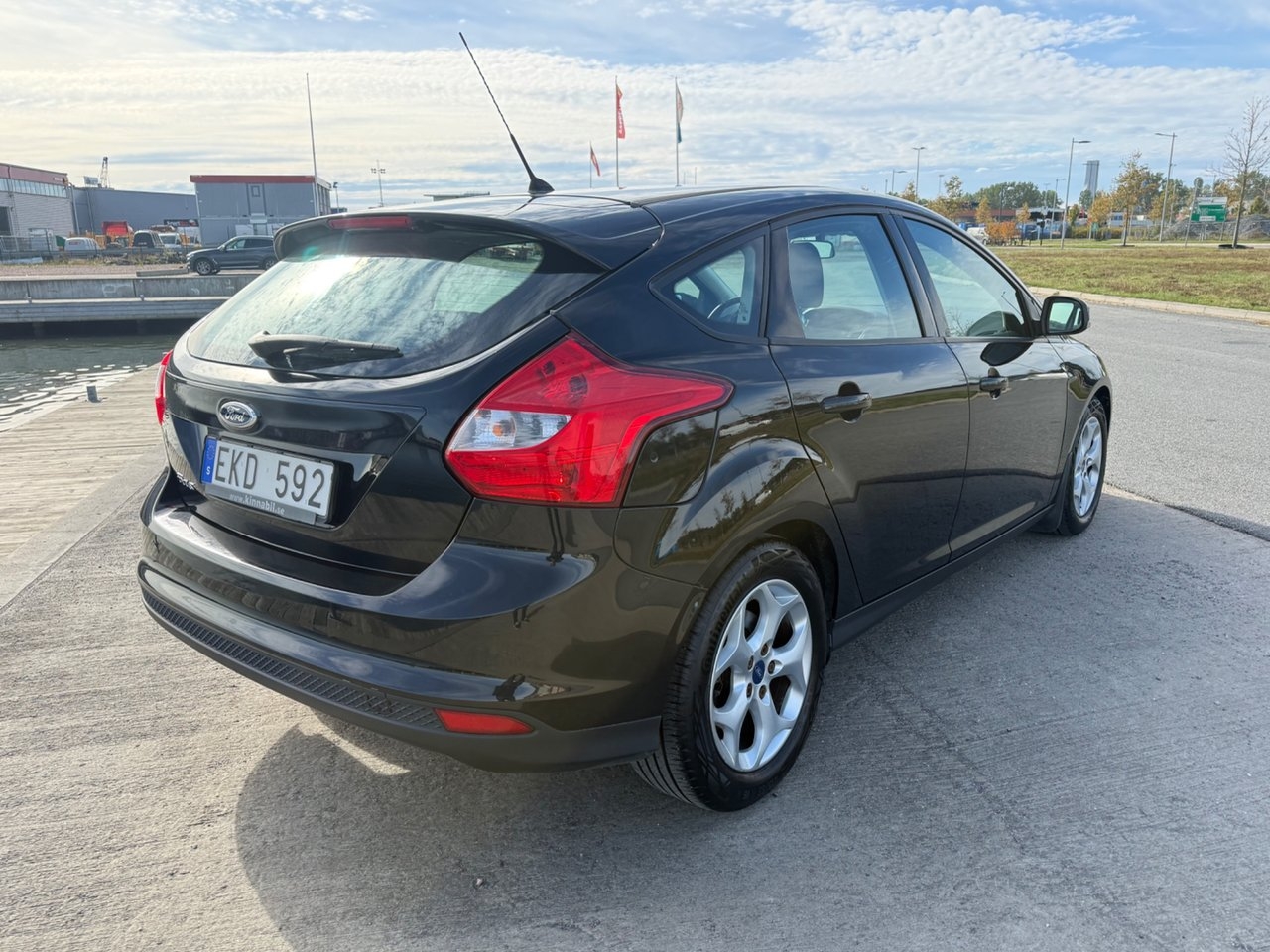 Ford Focus 2011, bild 7/10