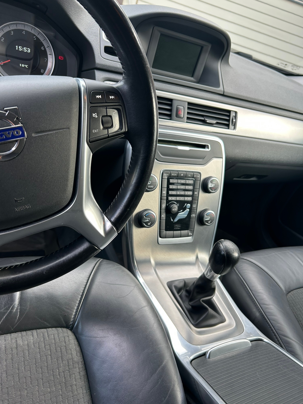 Volvo V70 T4F Manuell 2012, bild 4/6