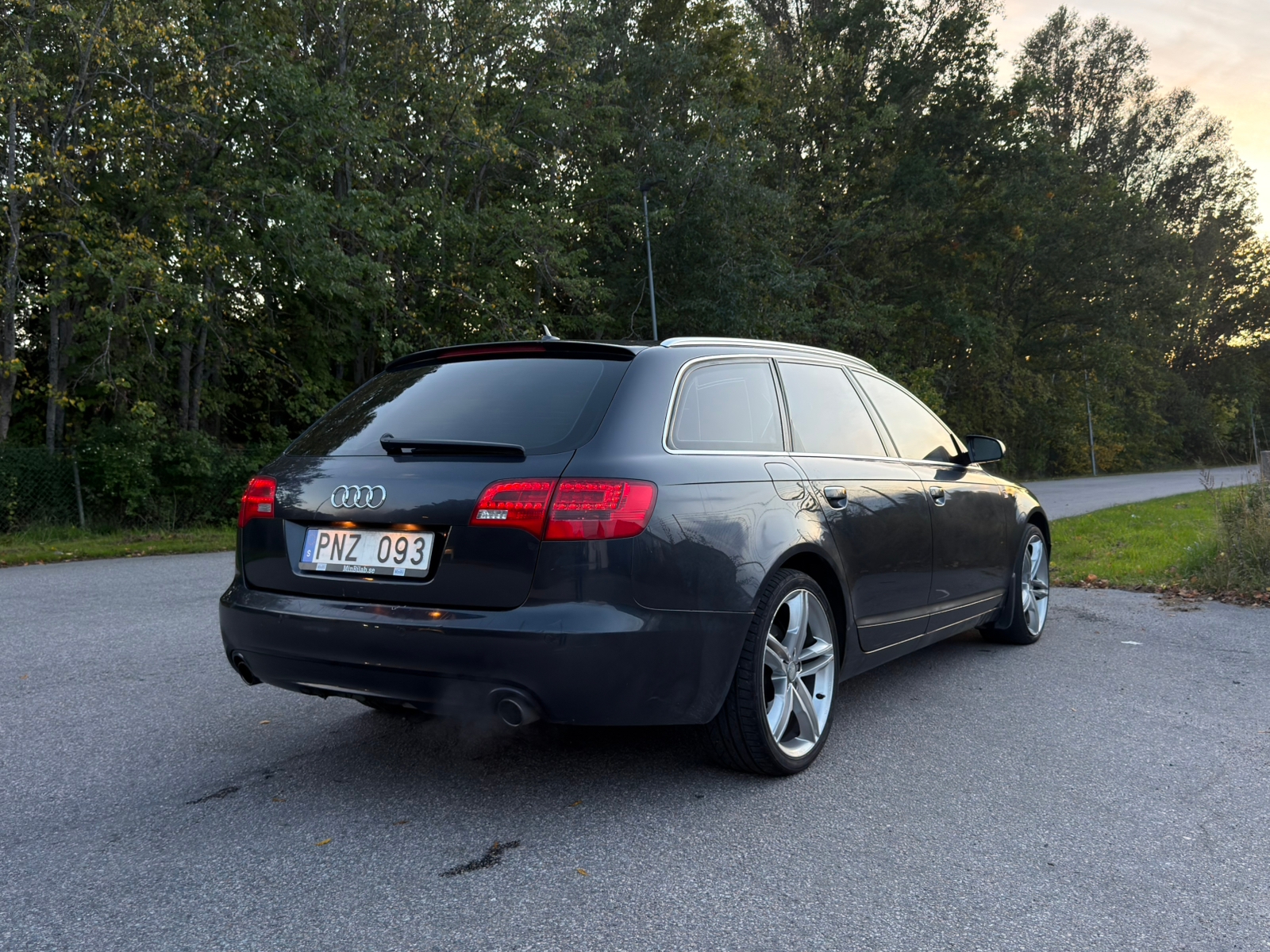 Audi A6 Avant 3.2 FSI V6 Quattro S-Line 2008, bild 5/10