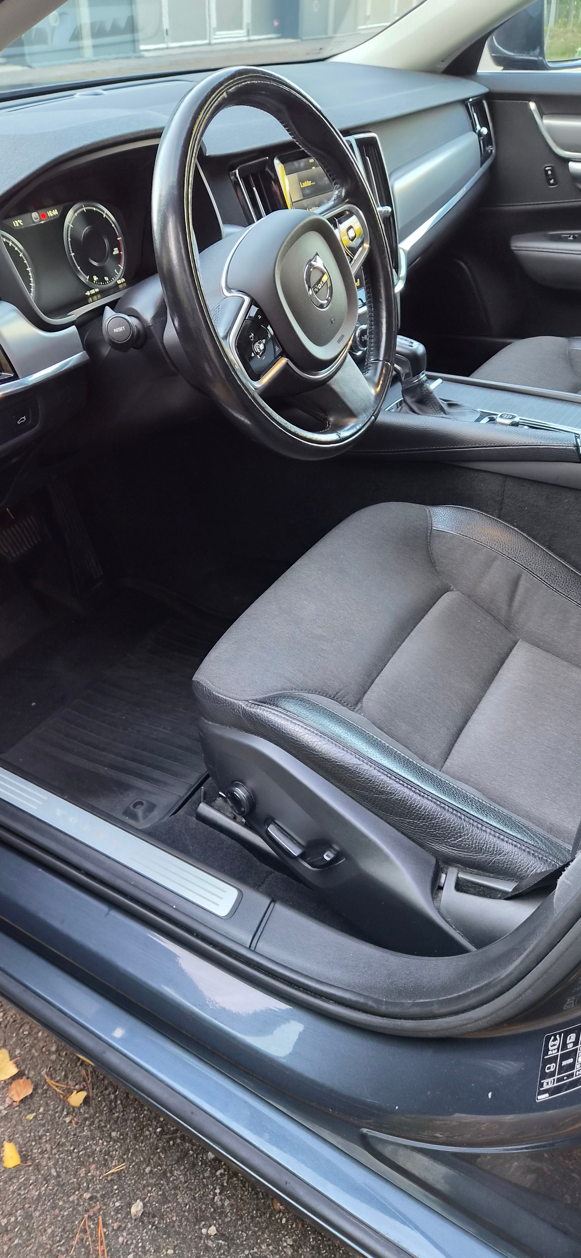 Volvo V90 D4 Geartronic 2018, bild 5/7