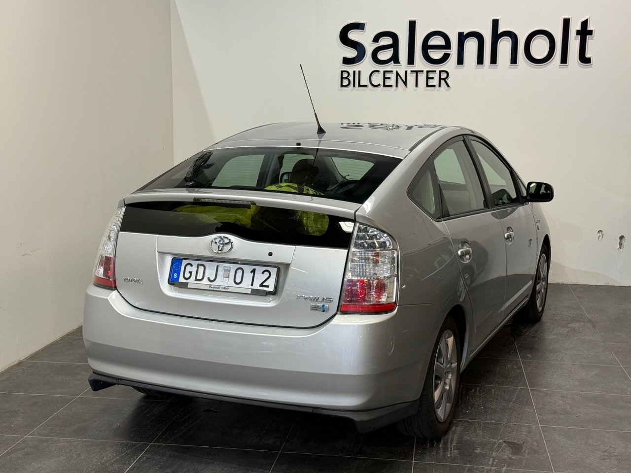 Toyota Prius 1.5 VVT-i + 3CM CVT 1 ägare 2006, bild 6/10