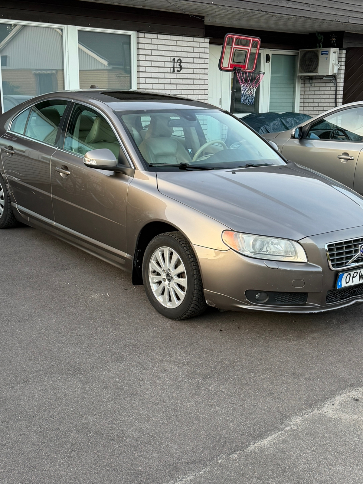 Volvo S80